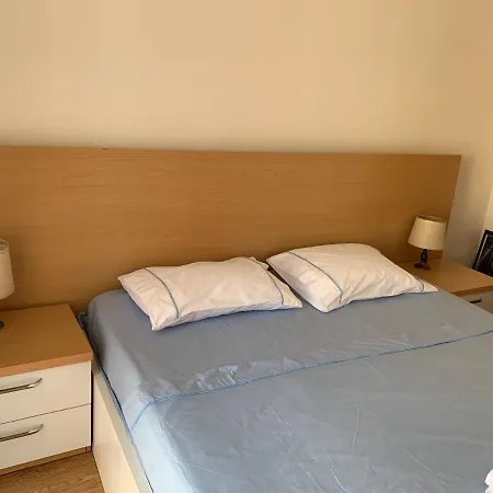 The Beautiful View 아파트 티라나