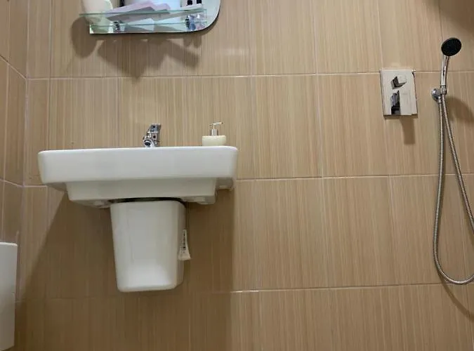 The Beautiful View * 地拉那